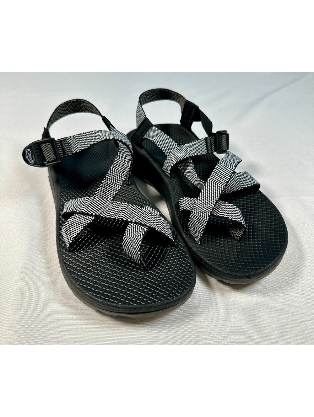 Chaco Z Cloud 2 Black Chevron Strappy Sport Hiking Sandals Women's Size 10 Wide